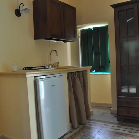 Appartement Eleutheria *