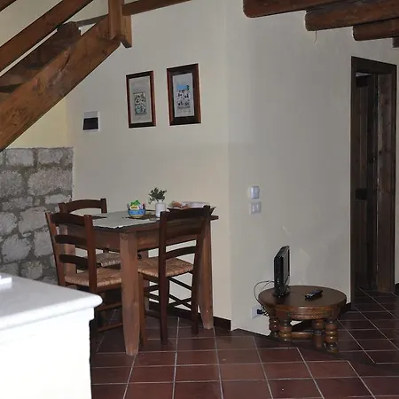 Appartement Eleutheria *
