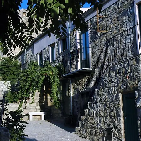 Appartement Eleutheria